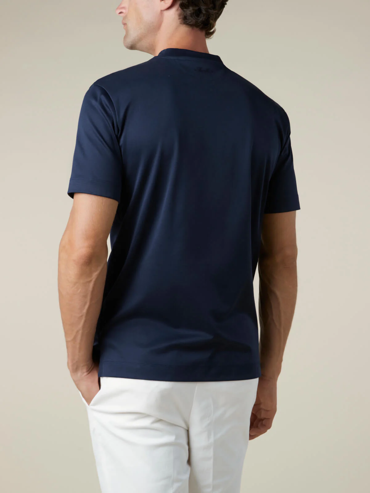 AUR1 T-Shirt Navy - Image 6