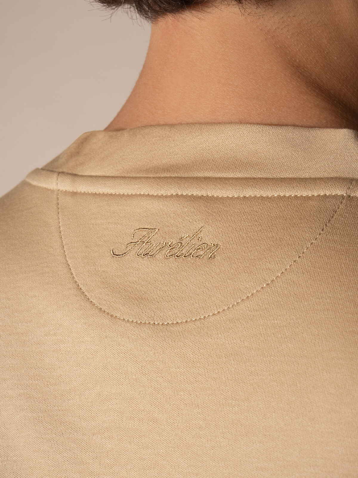 AUR1 T-Shirt Nut - Image 6