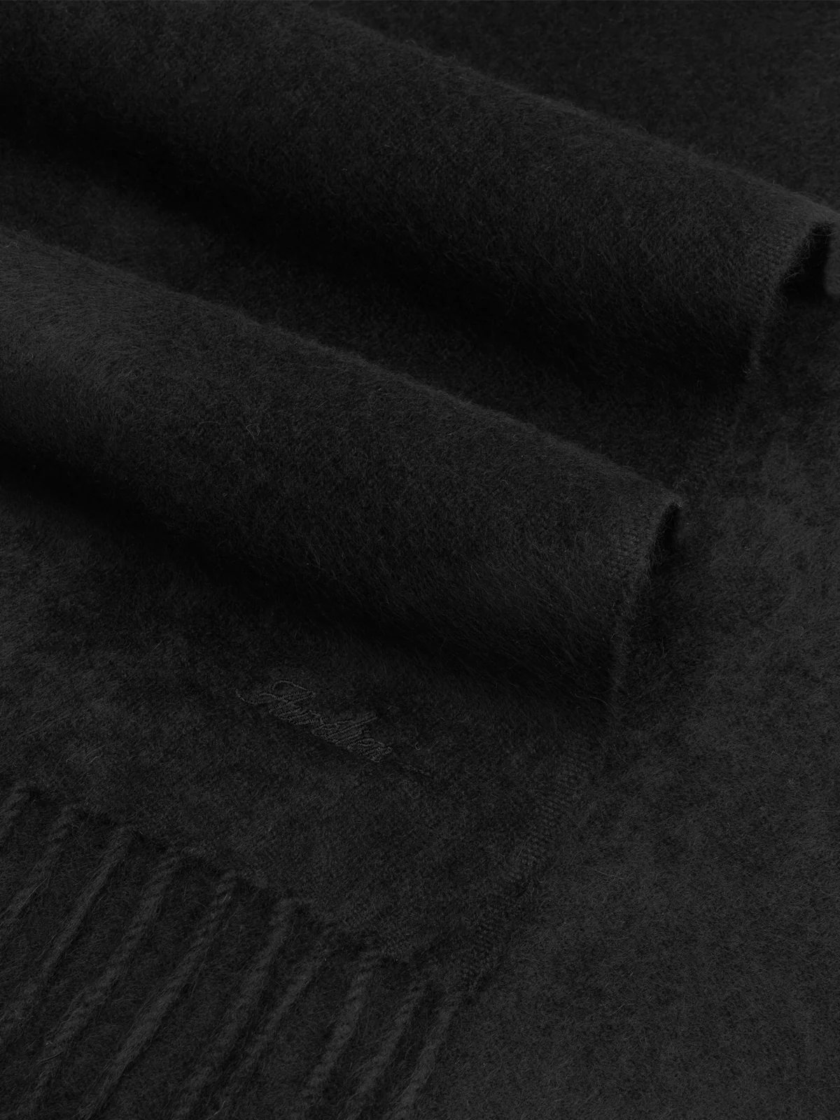 Black Scarf - Image 3