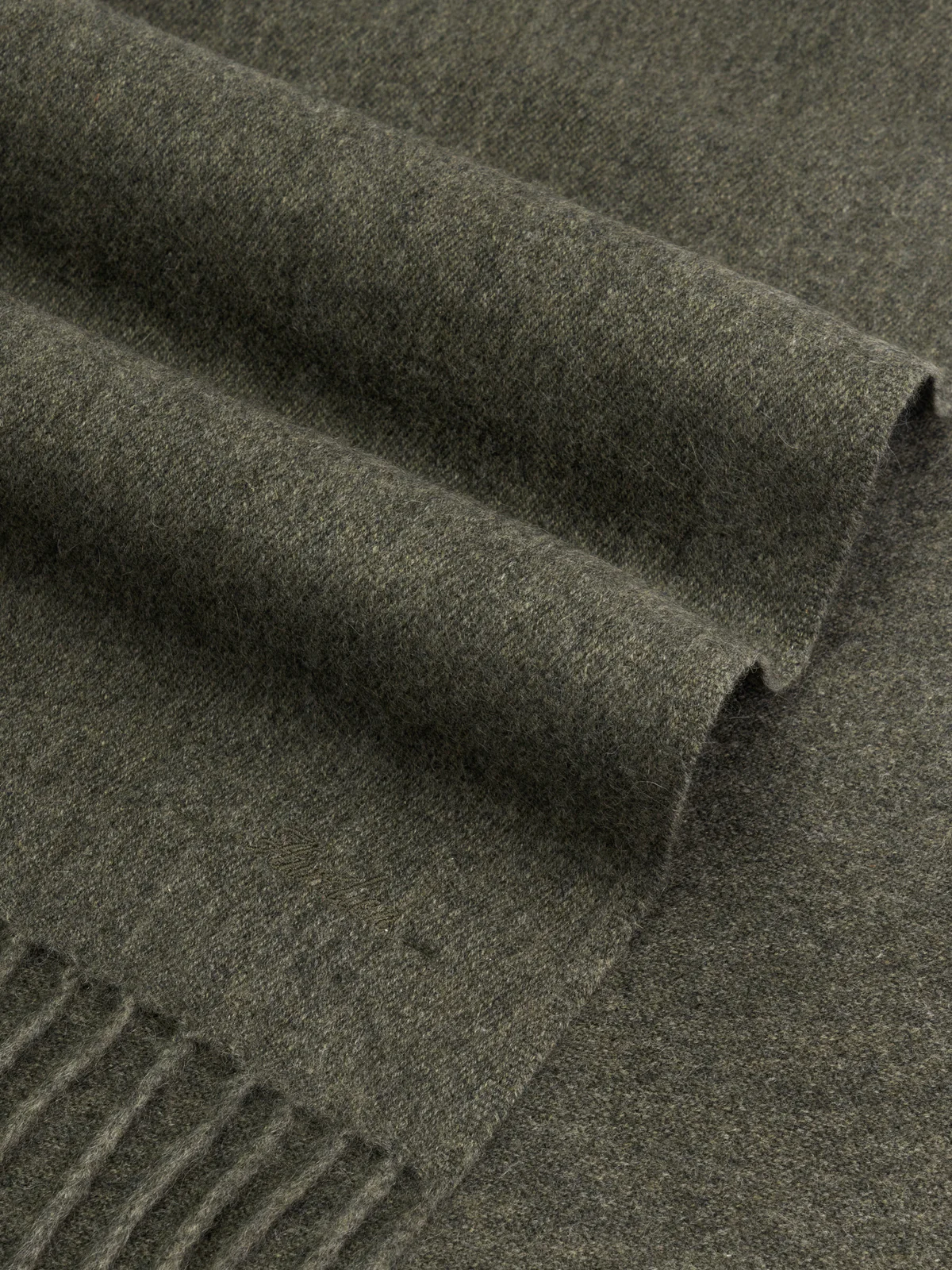 Olive Scarf - Image 3