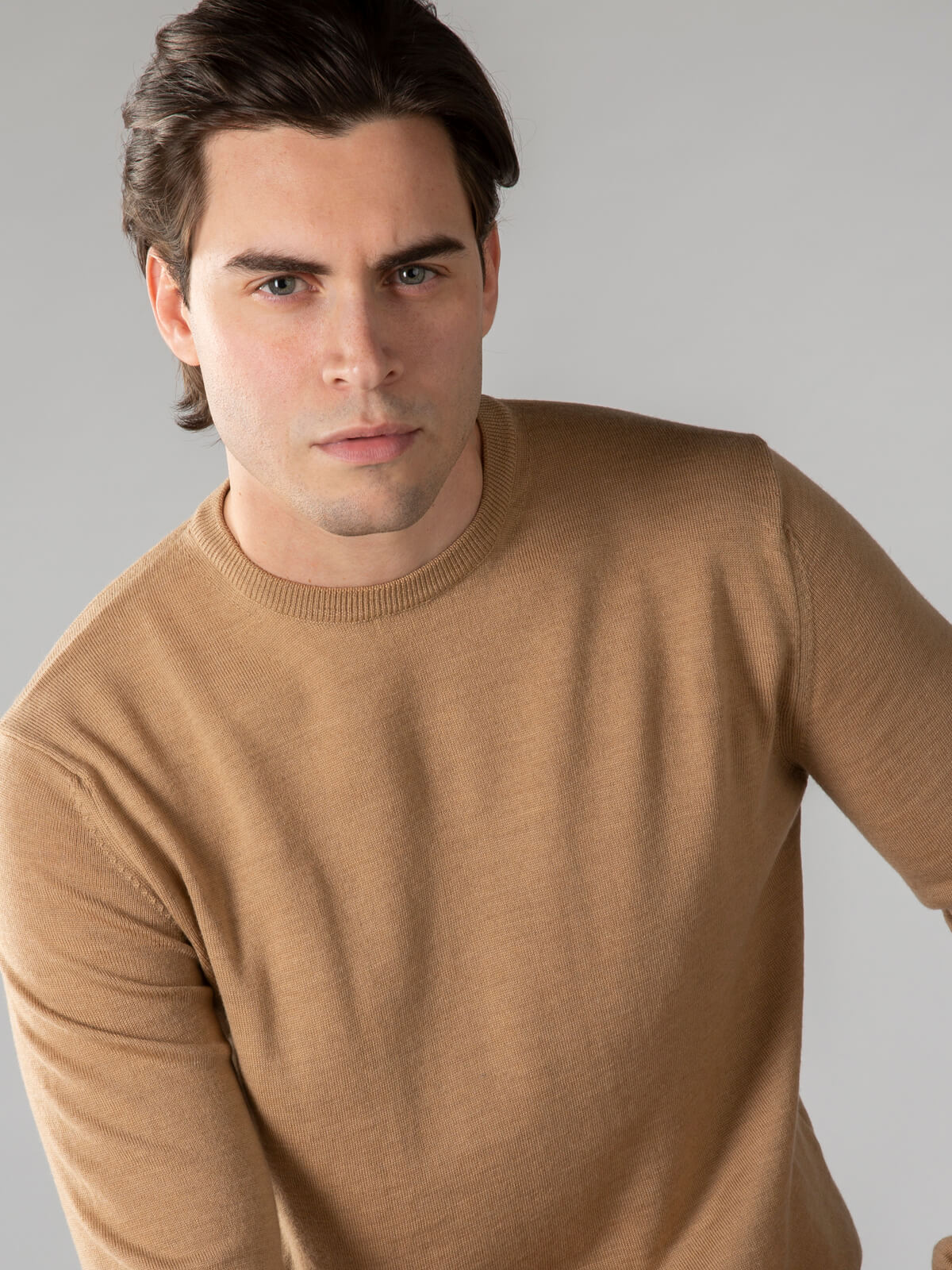 Extrafine Merino Crew Neck Sweater Beige - Image 3
