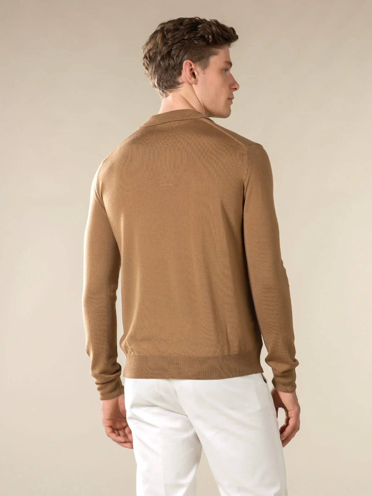 Extrafine Merino Buttonless Polo Caramel - Image 5