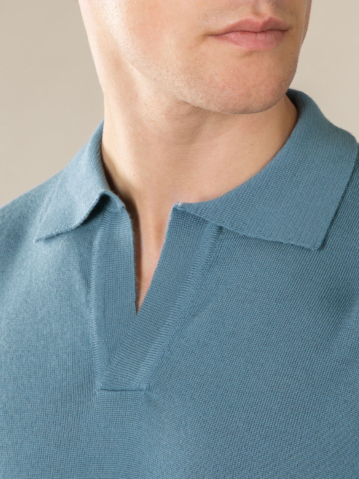 Extrafine Merino Buttonless Polo Sapphire Blue - Image 3