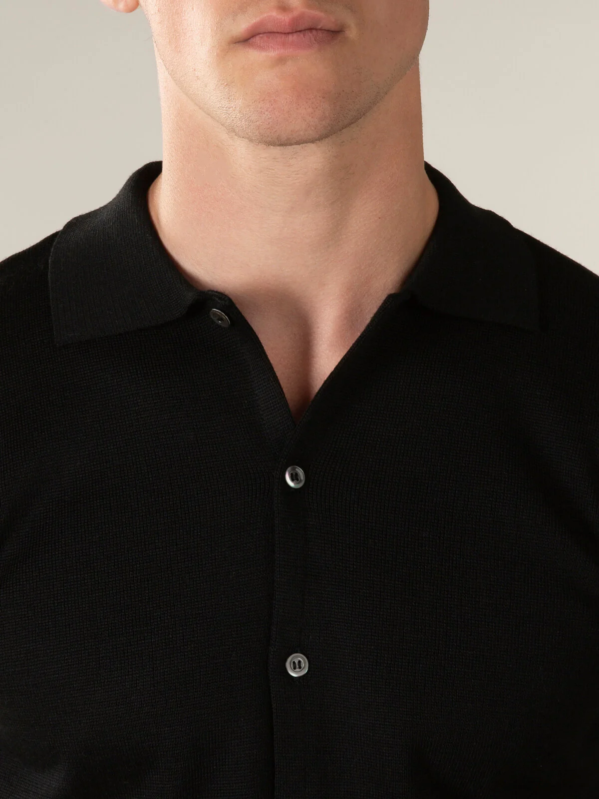 Extrafine Merino Knitted Shirt Black - Image 3