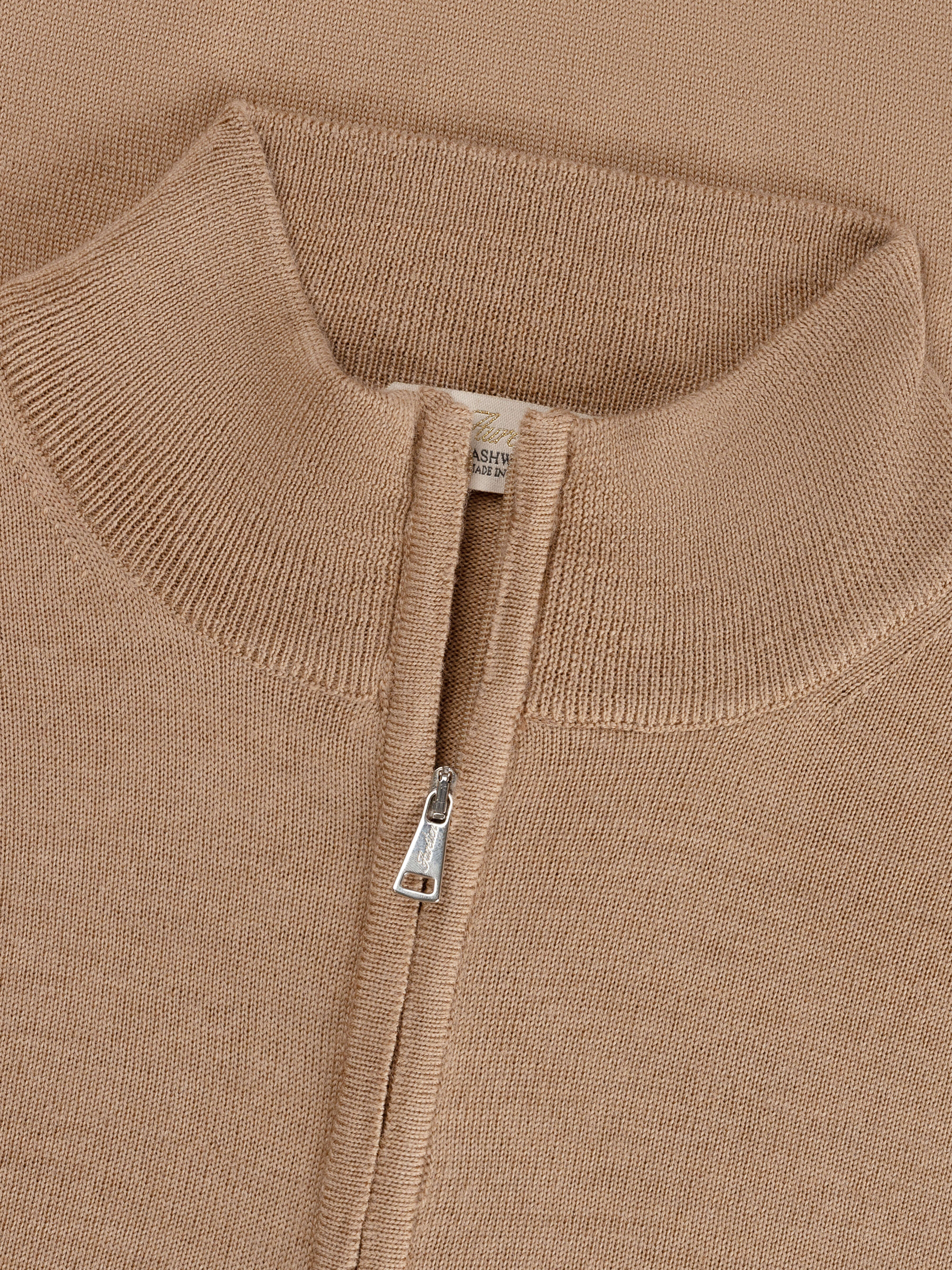 Extrafine Merino Zipper Sweater Beige - Image 3