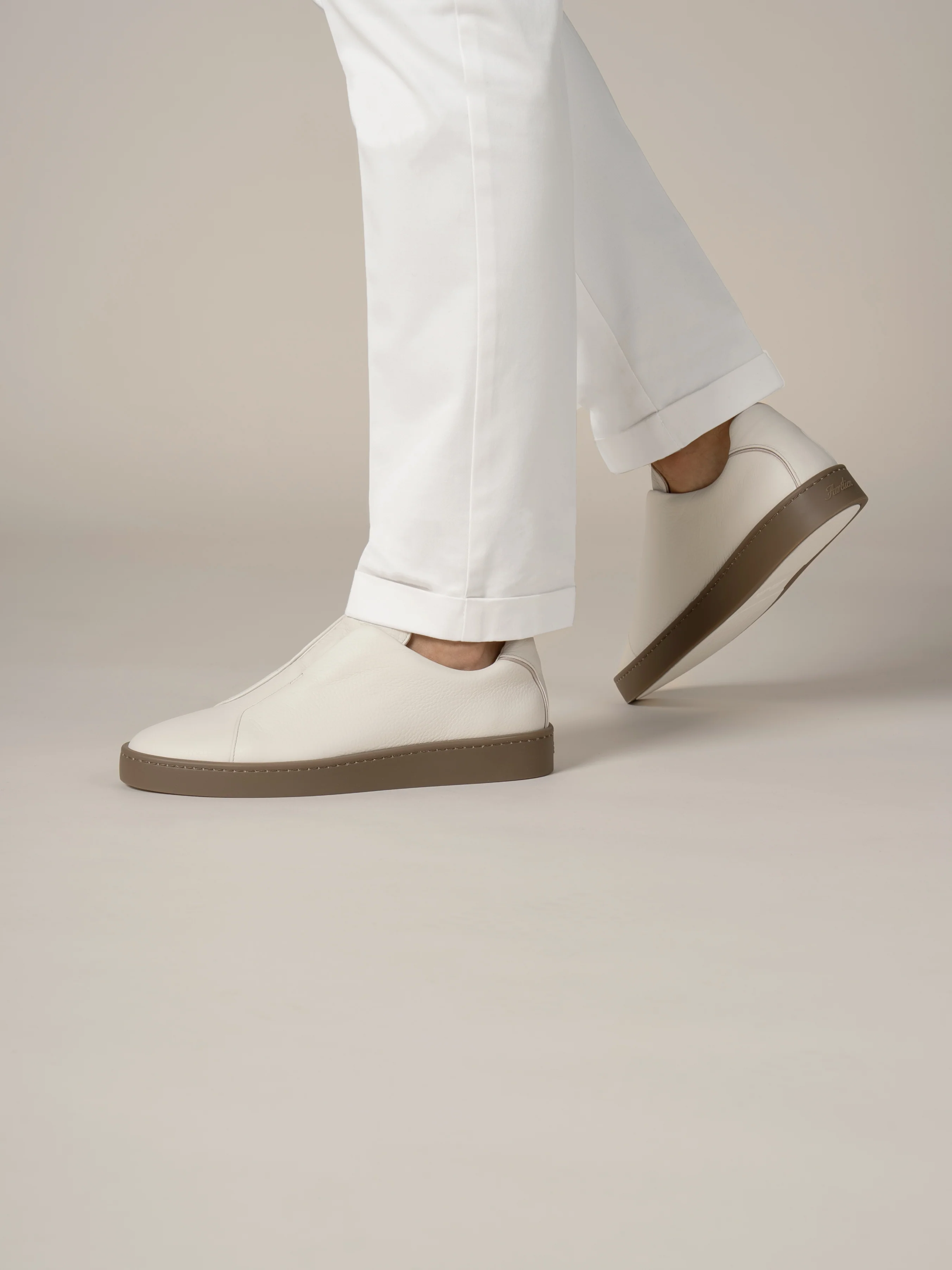Ivory Grain AUR3 Sneaker - Image 2