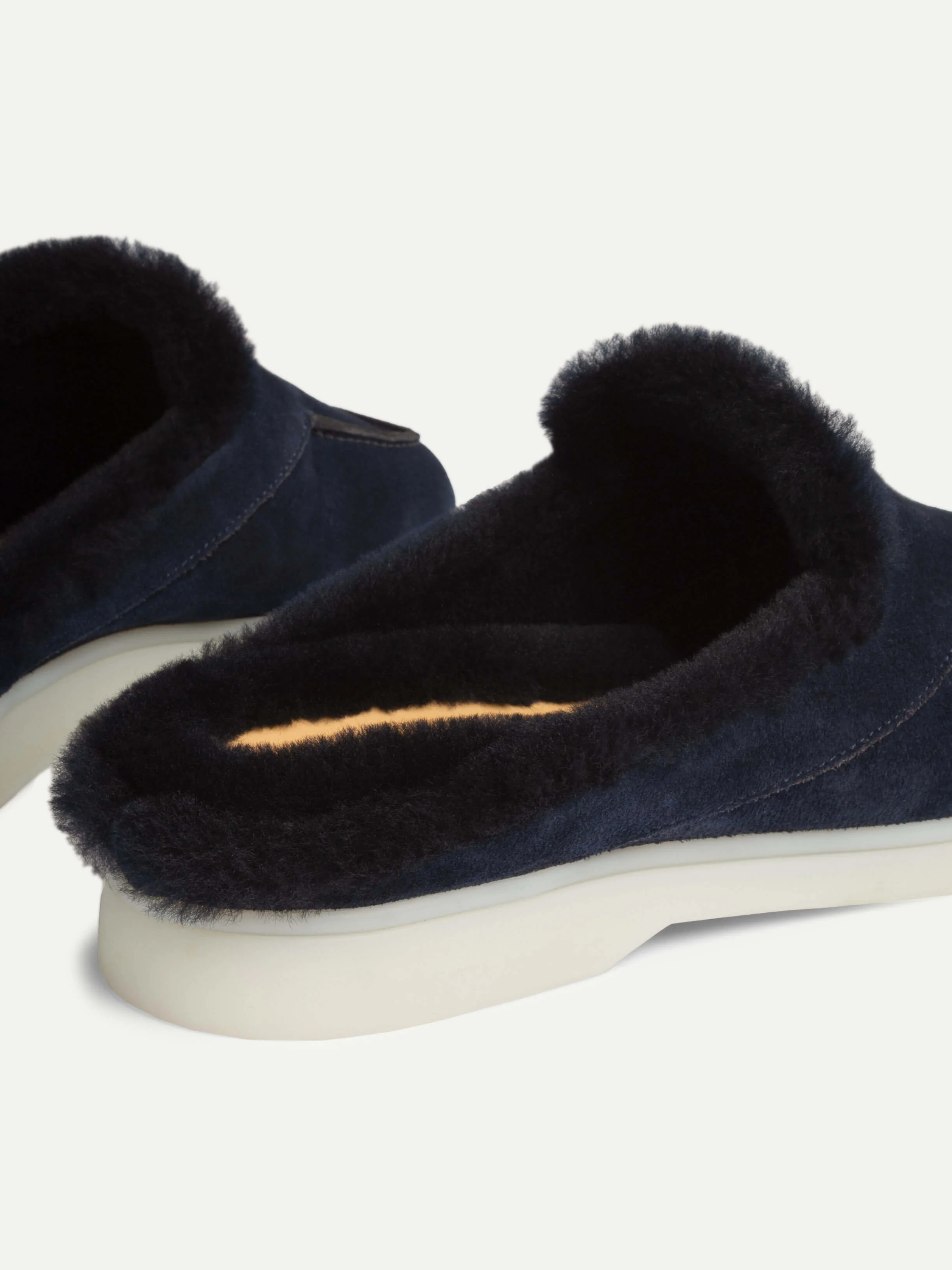 Lady Navy Fur Yacht Slipper - Image 3