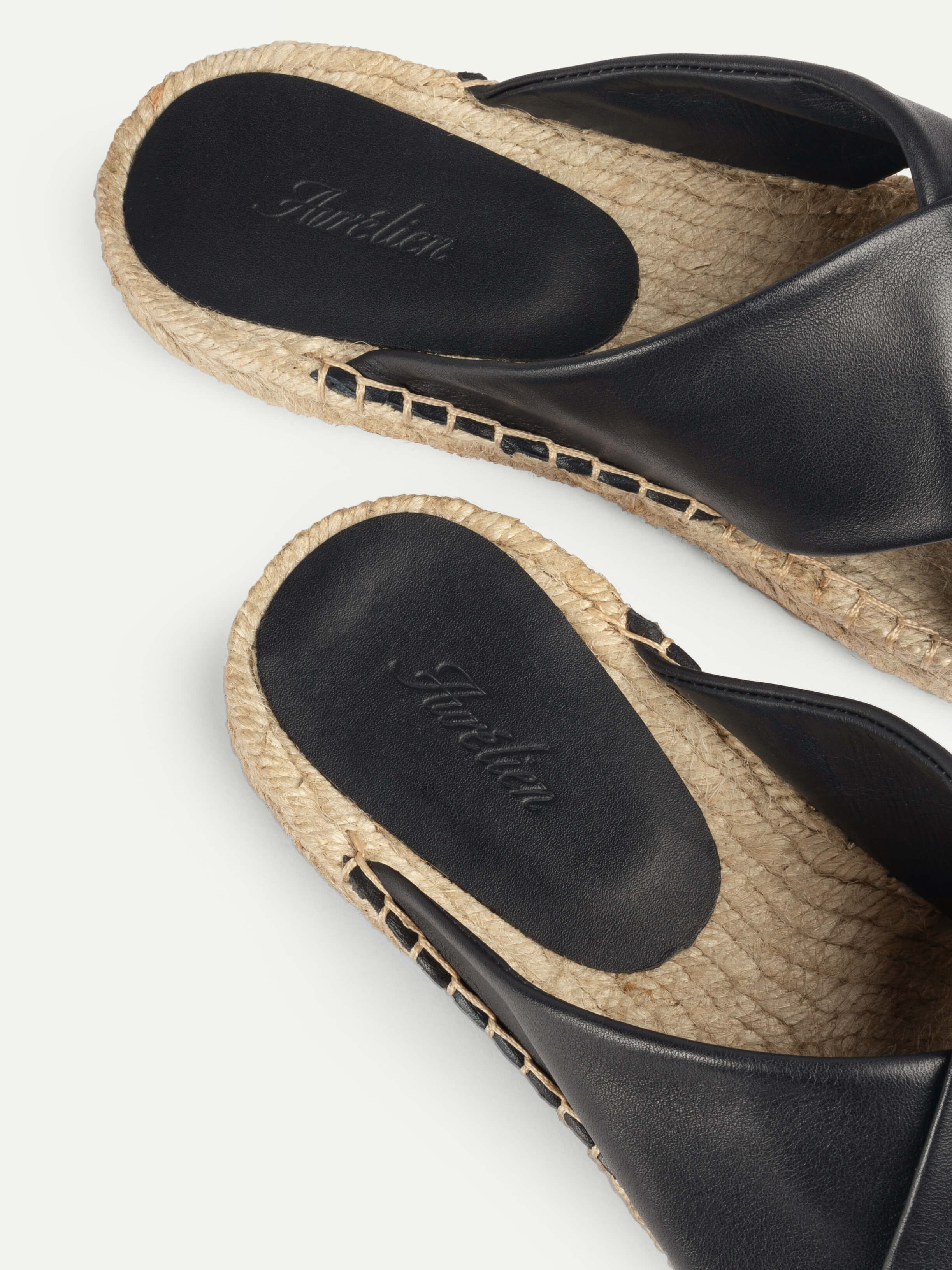 Navy Beachside Sandal - Image 4