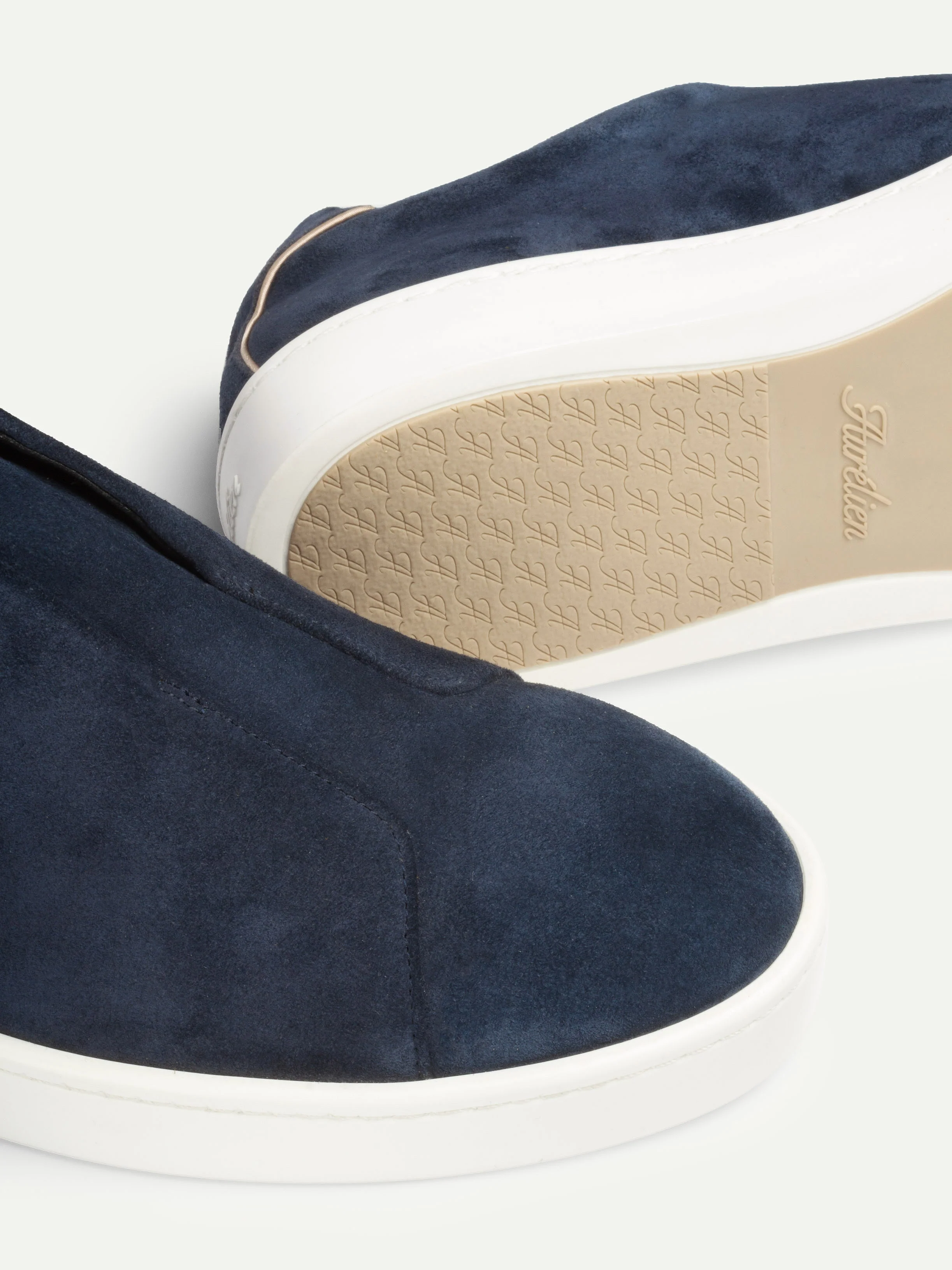 Navy AUR3 Sneaker - Image 2