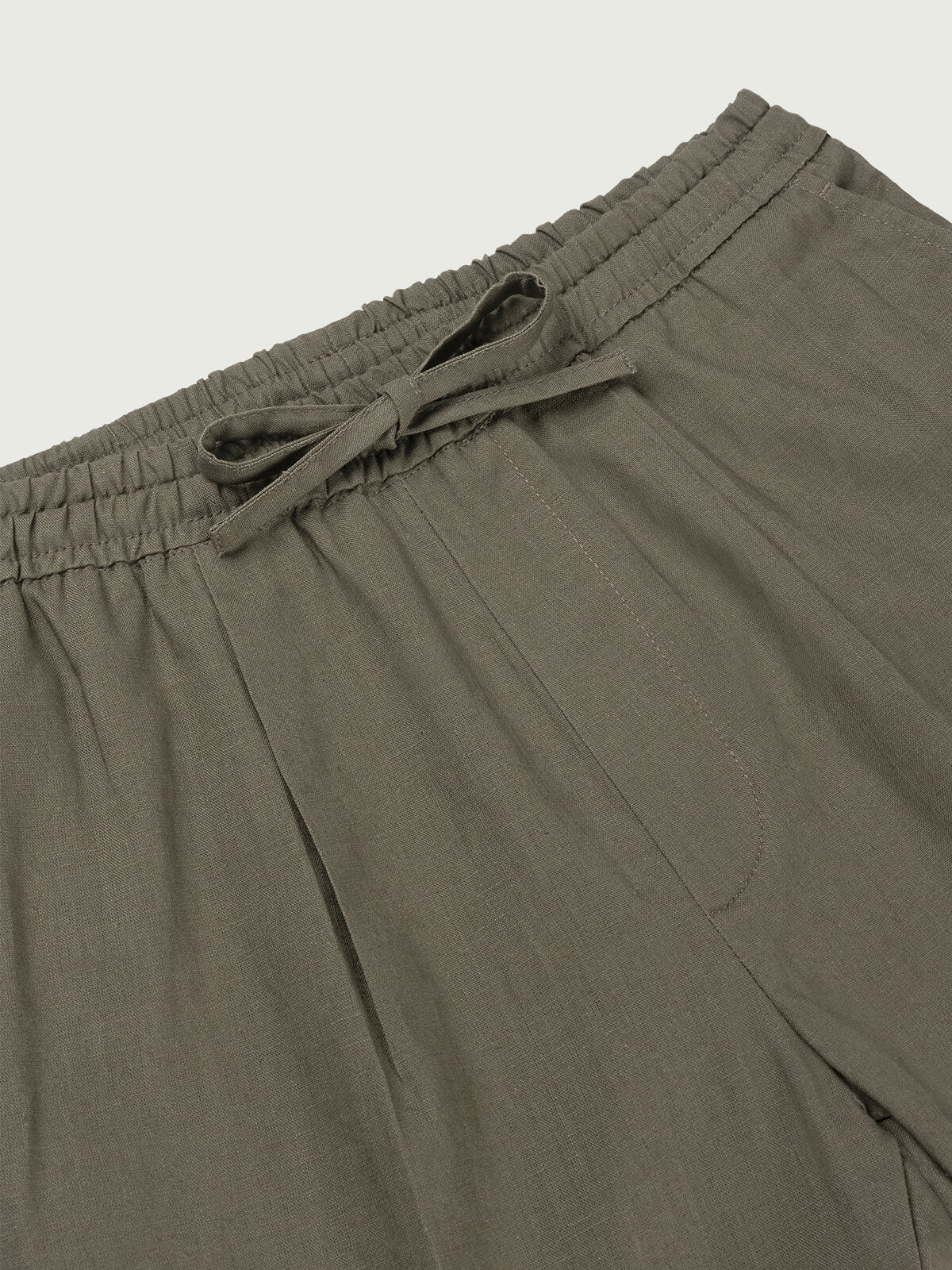 Olive Linen Seaside Shorts - Image 3